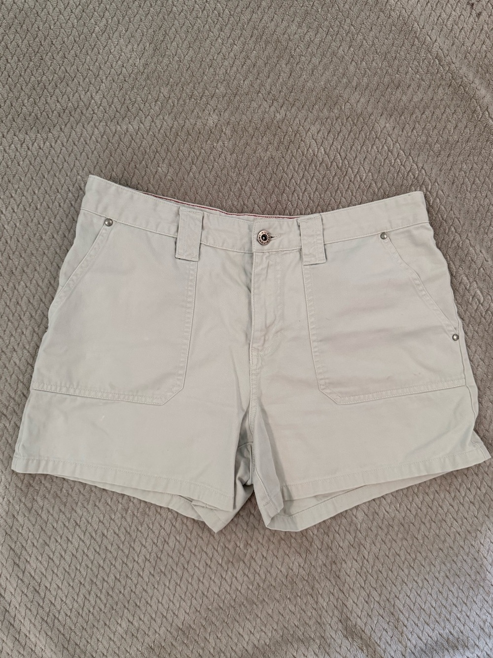 Tommy Hilfiger shorts size 10 khaki EUC